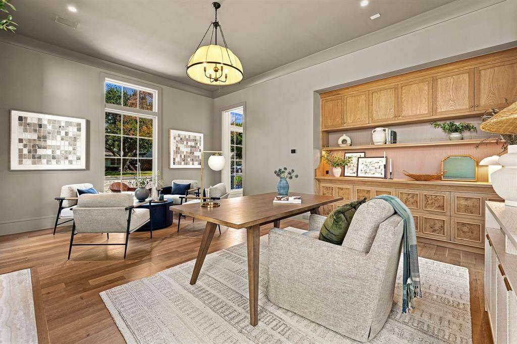 6526 Woodland Drive, Dallas, TX 75225