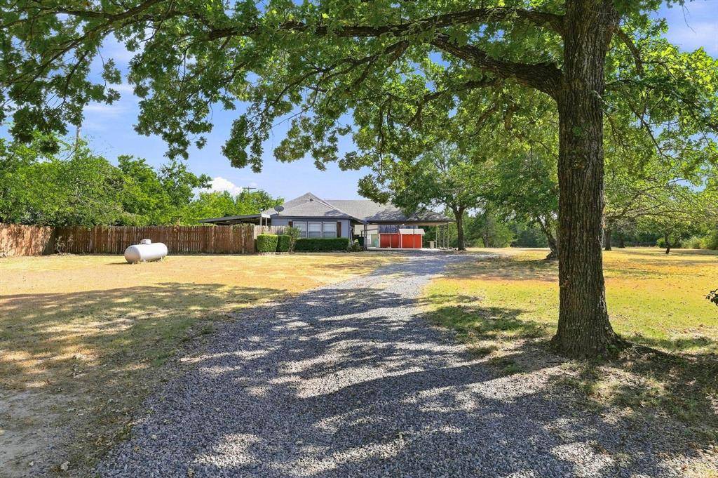 2626 Dripping Springs Road, Sherman, TX 75090