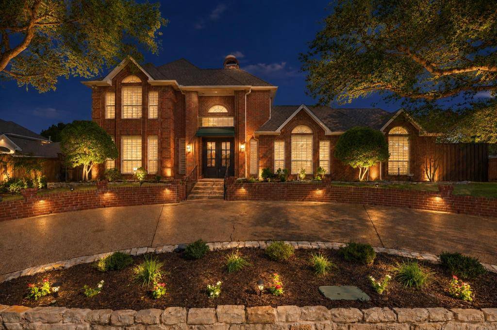 18003 Benchmark Drive, Dallas, TX 75252