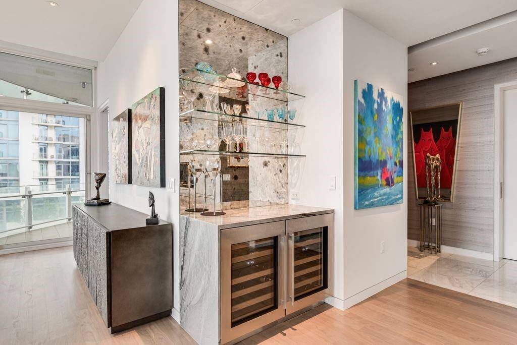 1918 Olive Street #1002, Dallas, TX 75201
