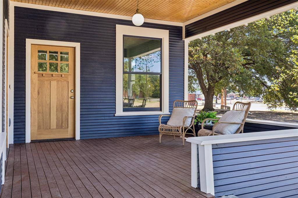 418 S Willomet Avenue, Dallas, TX 75208