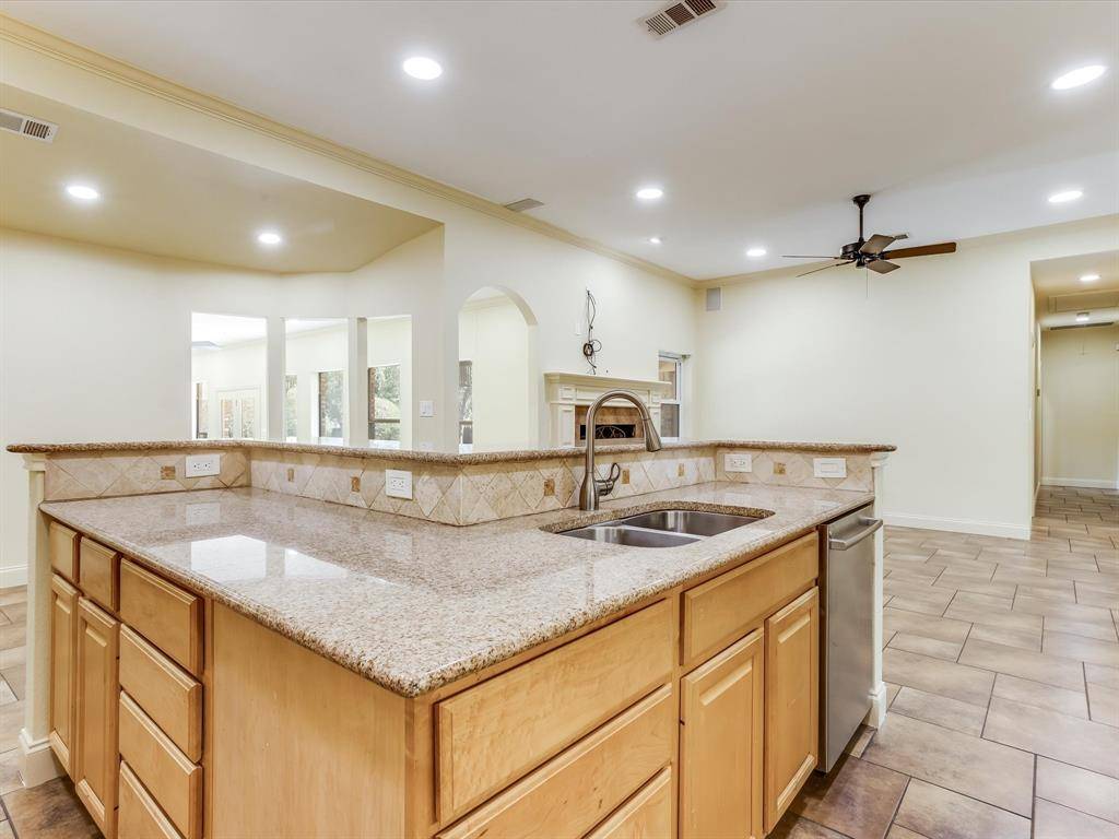 805 Belinda Drive, Keller, TX 76248