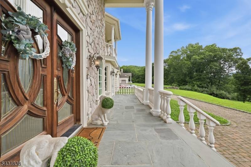 1294 Waterloo Rd, Allamuchy Twp., NJ 07874