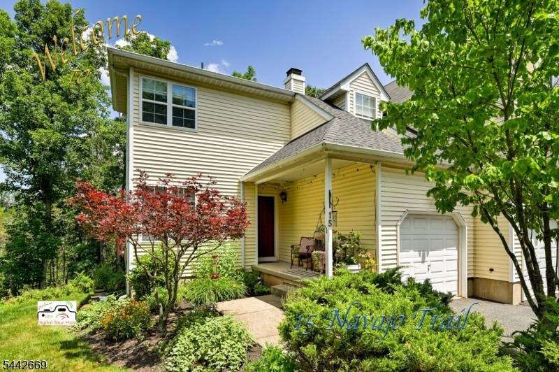 15 NAVAJO TRL, Branchburg Twp., NJ 08876