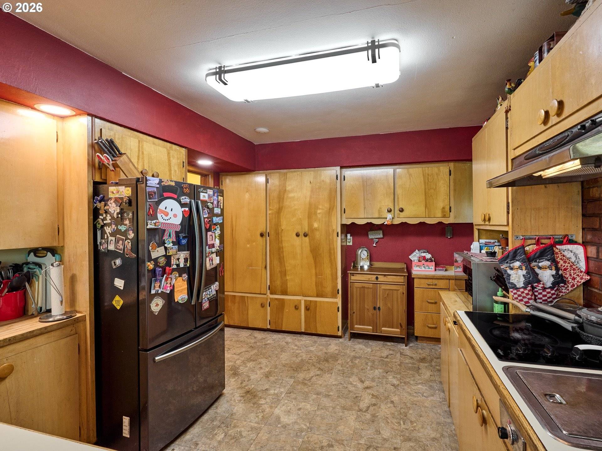 5724 S ANDERSON RD, Aurora, OR 97002