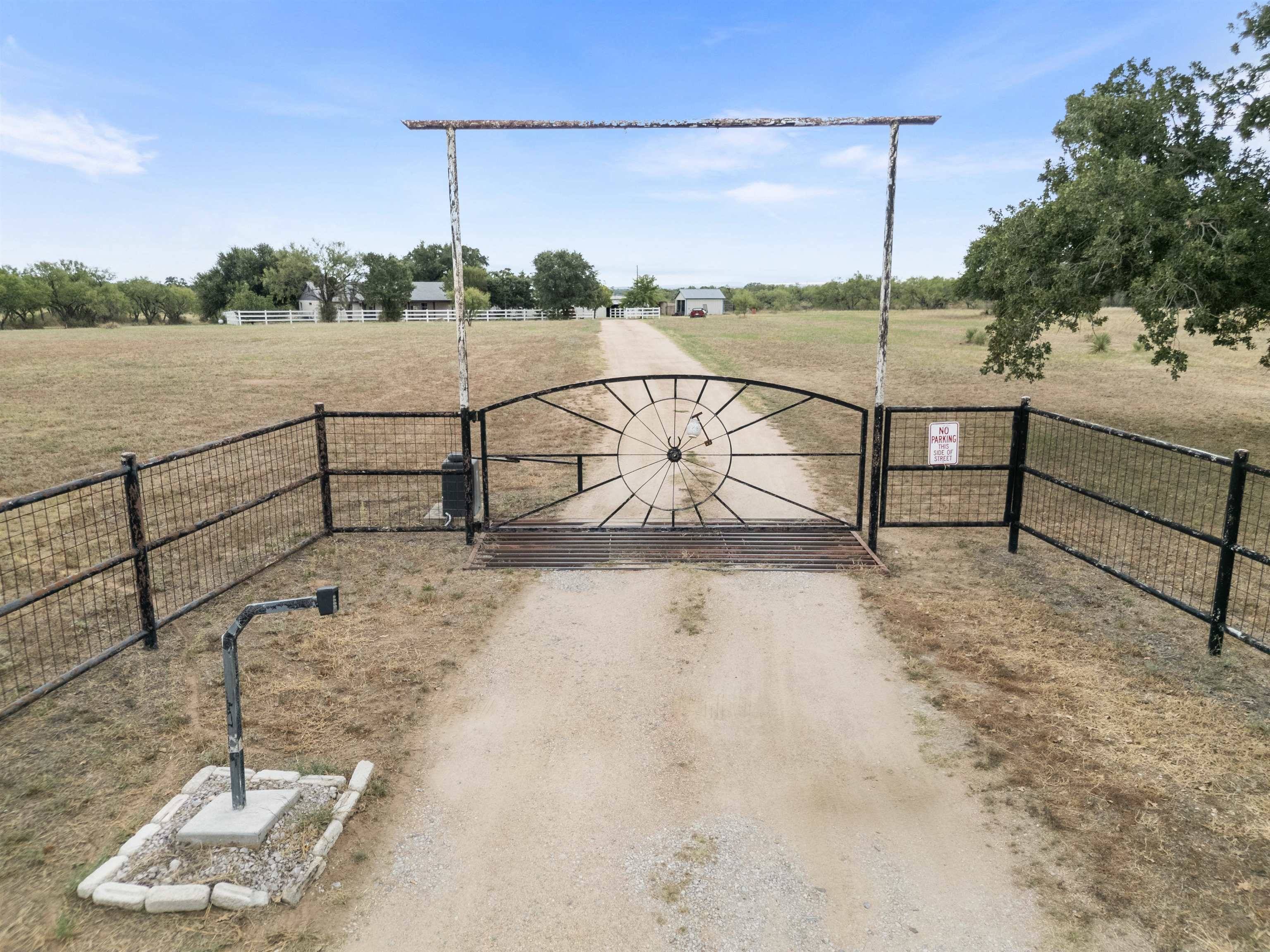 2633 County Road 120, Marble Falls, TX 78654