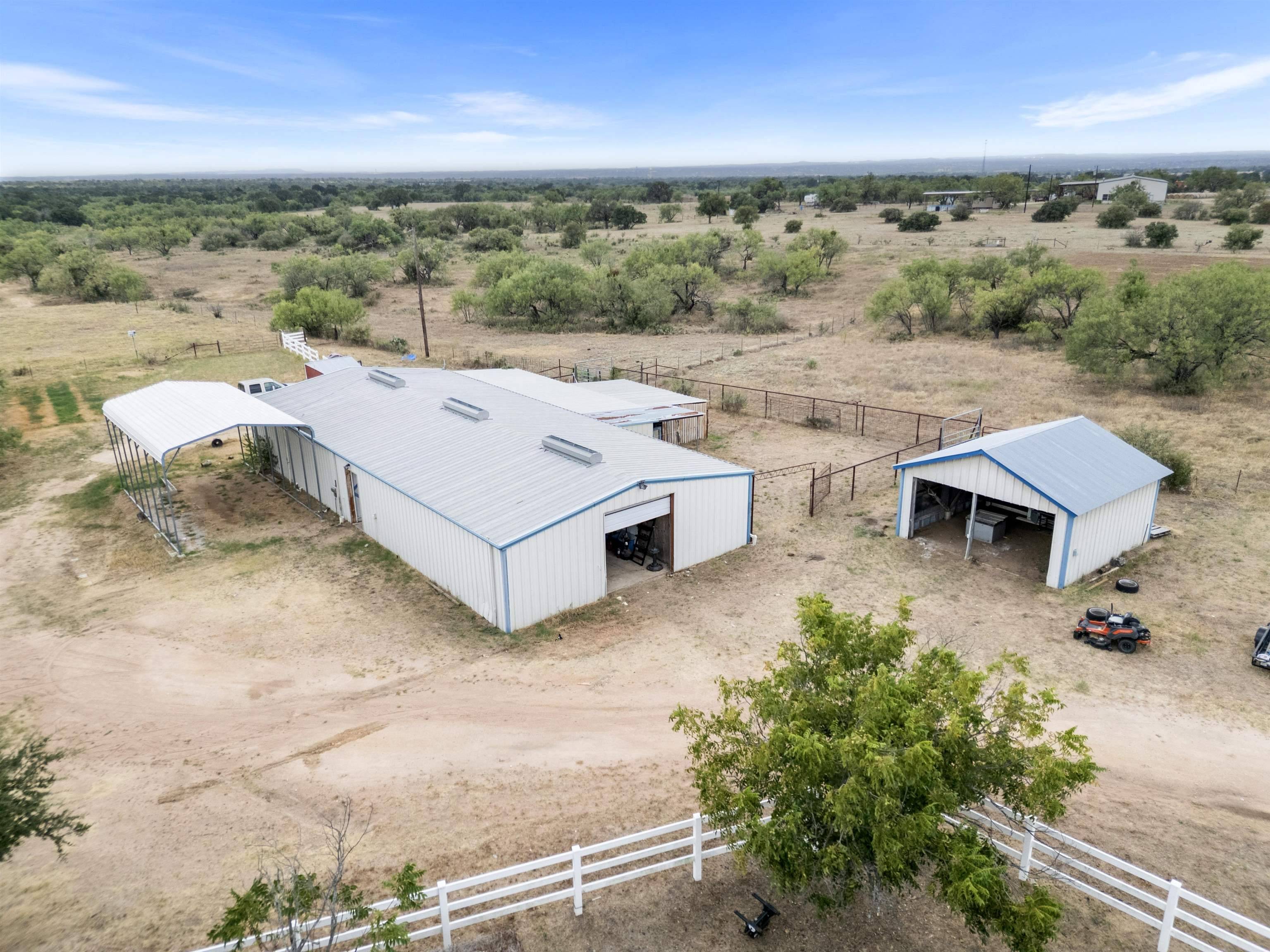 2633 County Road 120, Marble Falls, TX 78654