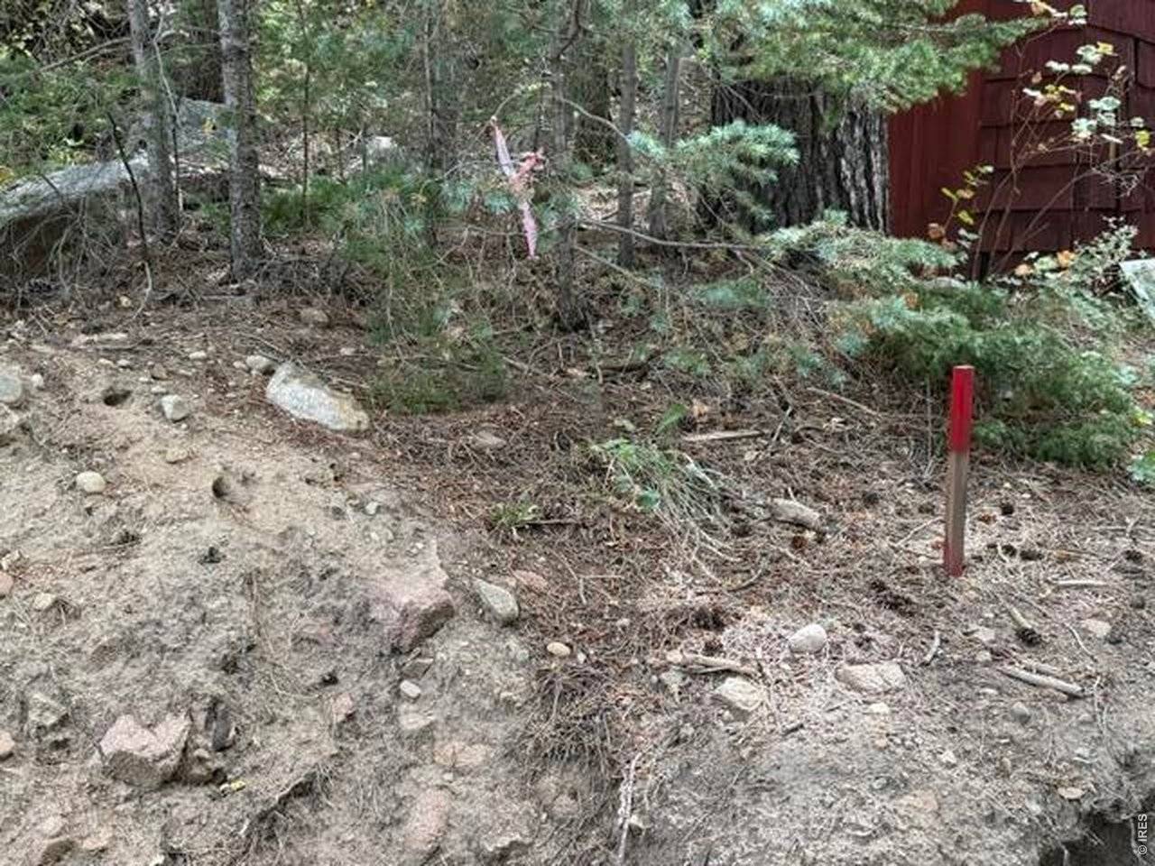 555 Riverside, Lyons, CO 80540