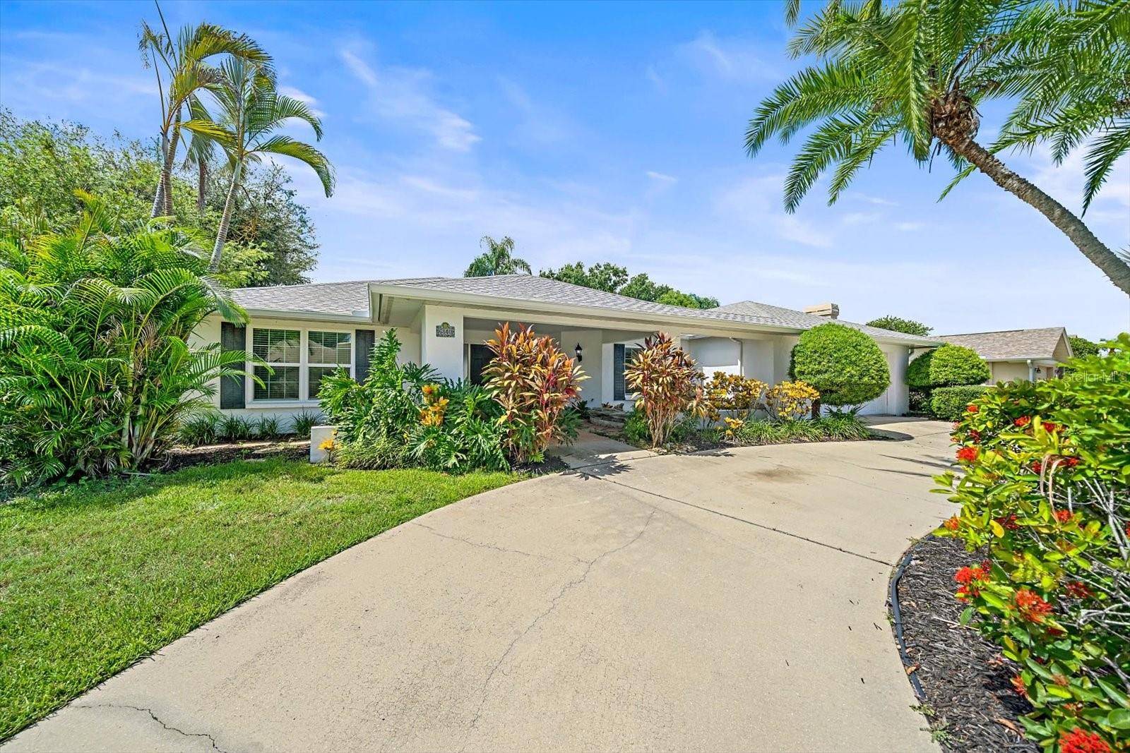 6840 COUNTRY LAKES CIR, Sarasota, FL 34243