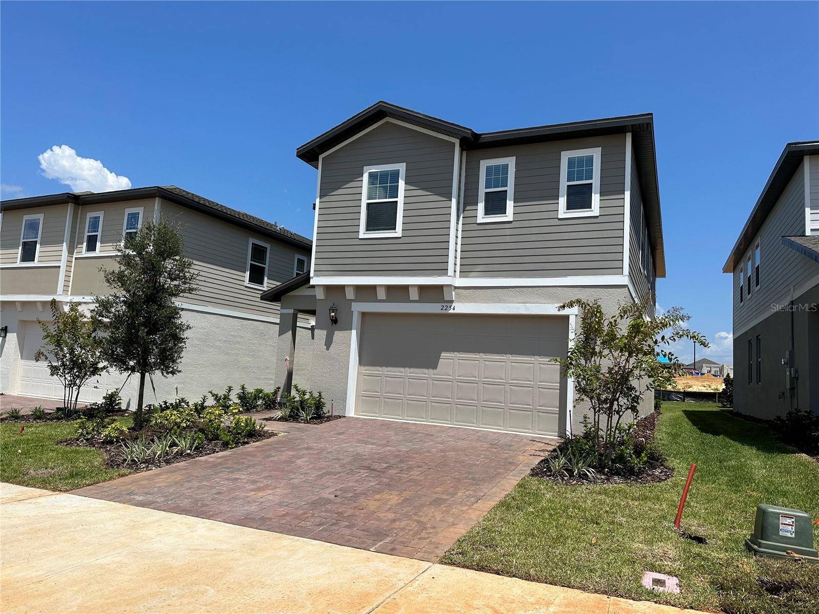 2254 HUNTSMAN RIDGE RD, Minneola, FL 34715
