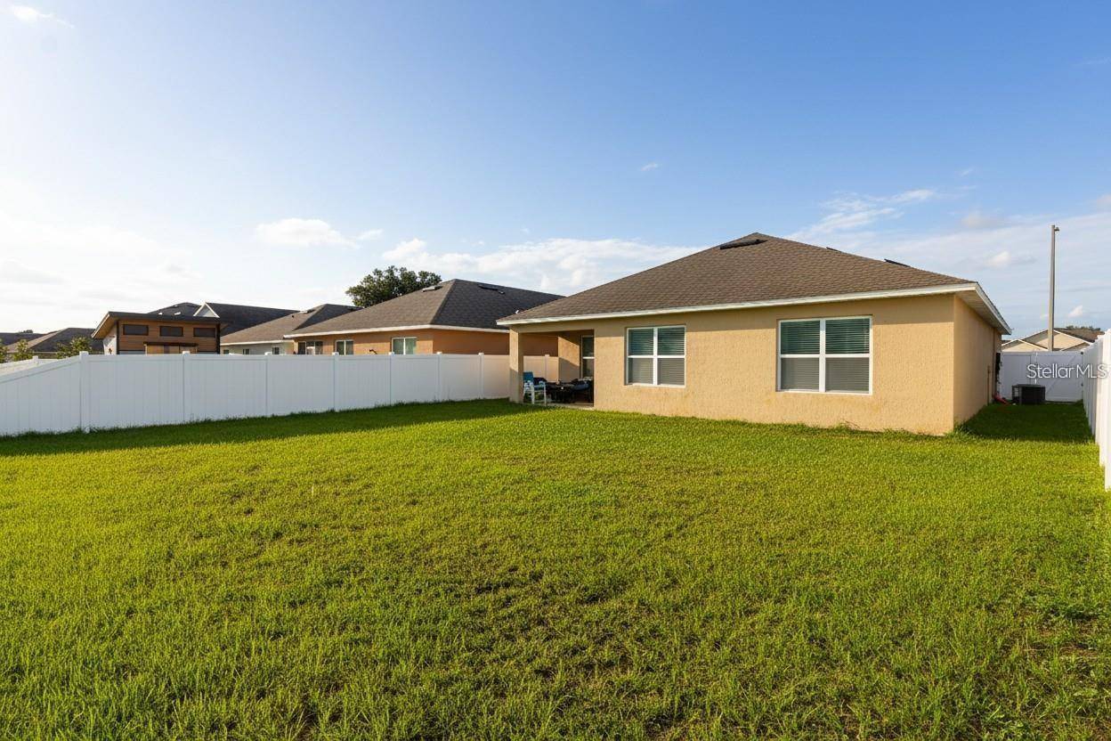 4214 ROBERTA DR, Winter Haven, FL 33881