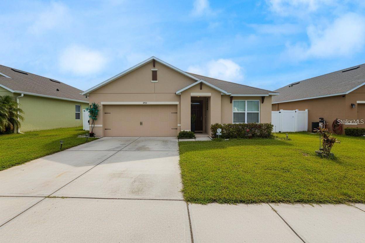 4214 ROBERTA DR, Winter Haven, FL 33881