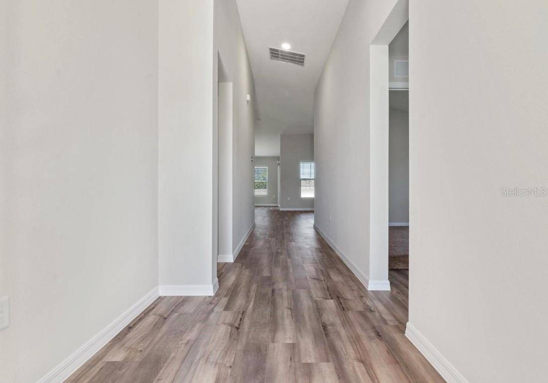2304 CANYON OAK DR, Davenport, FL 33837