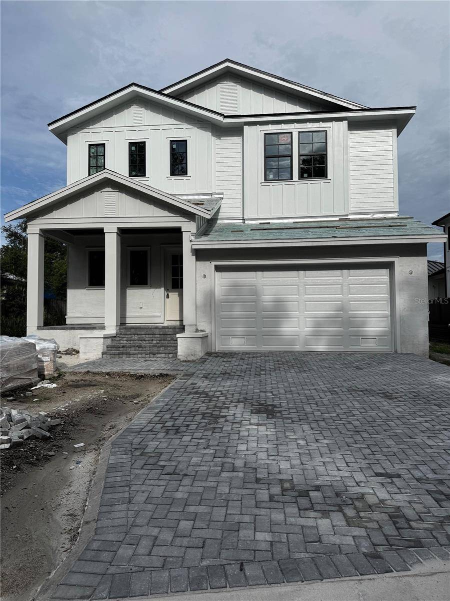 2303 GLENWOOD DR, Tampa, FL 33602