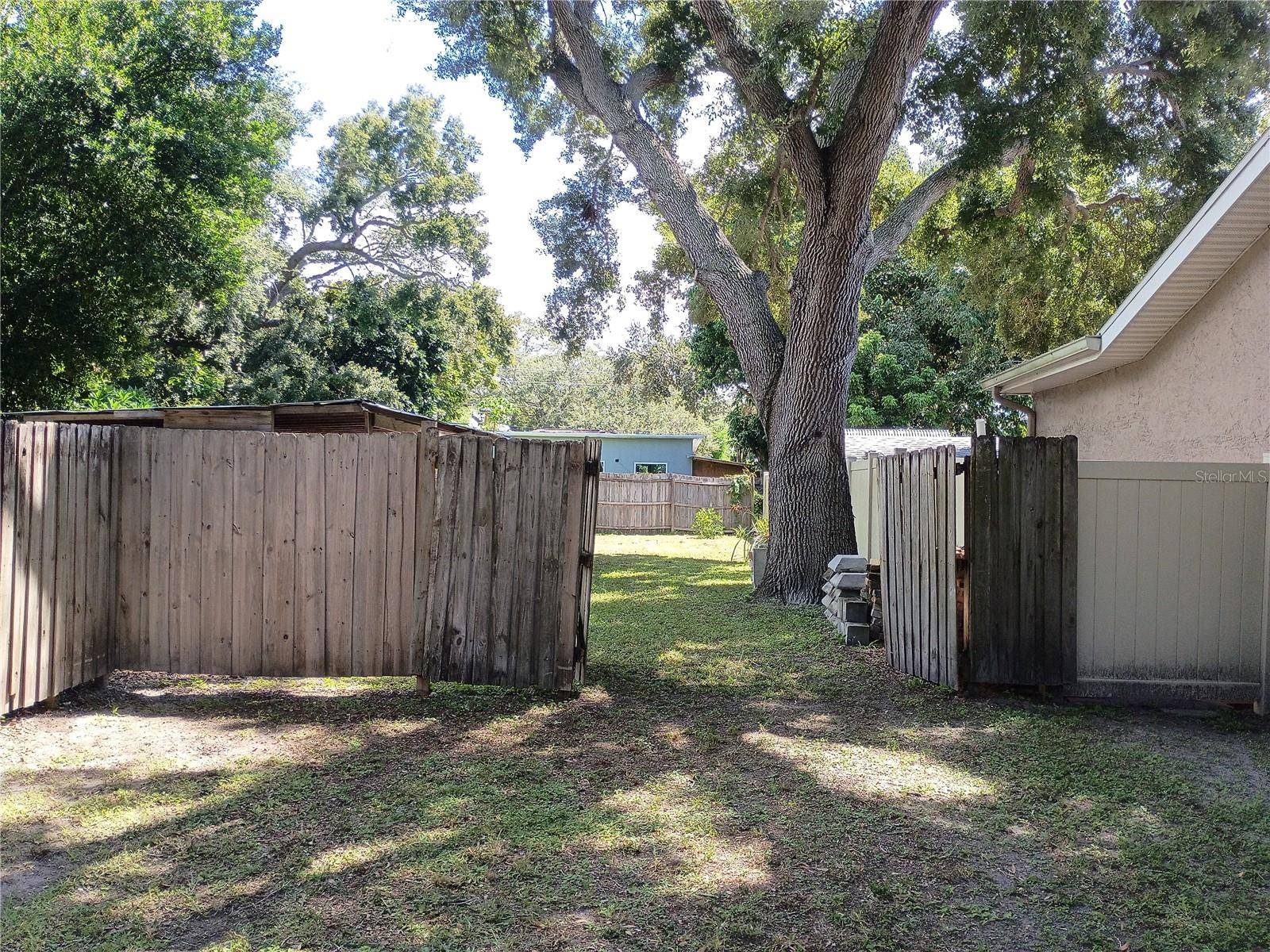 1307 NEW YORK AVE, Dunedin, FL 34698