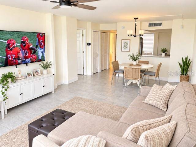 2618 COVE CAY DR #102, Clearwater, FL 33760