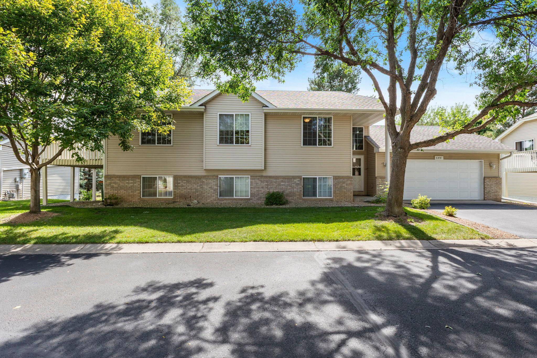 648 85th AVE NW, Coon Rapids, MN 55433