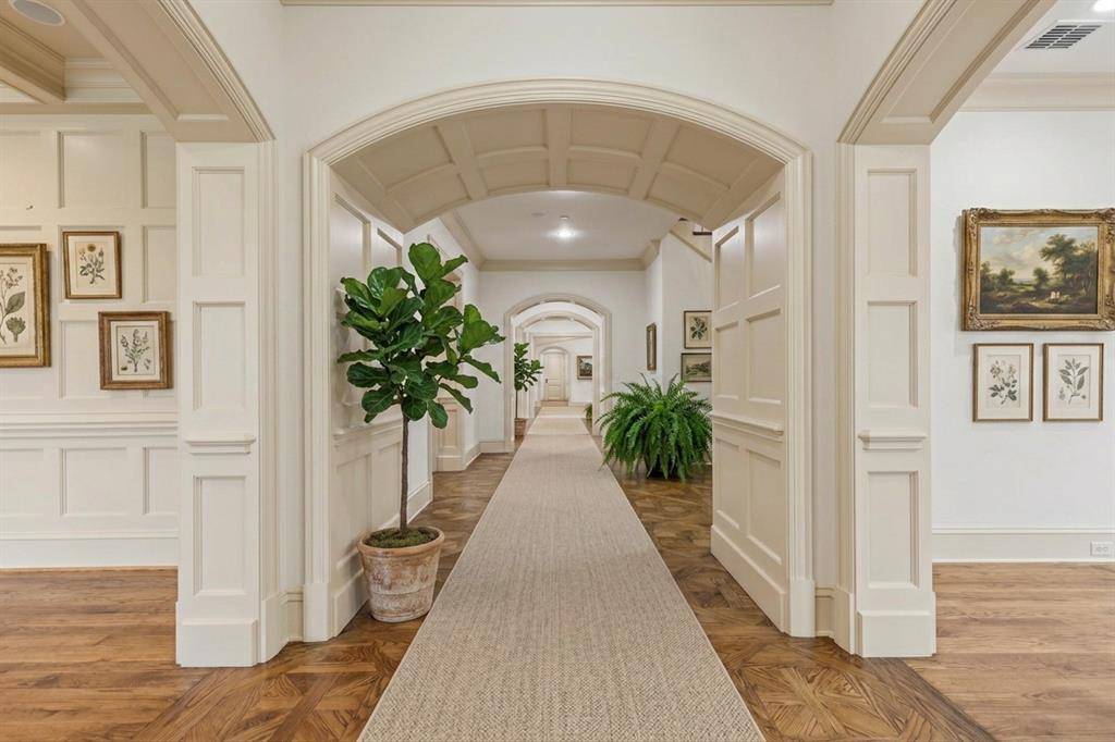 44 Armstrong Drive, Frisco, TX 75034