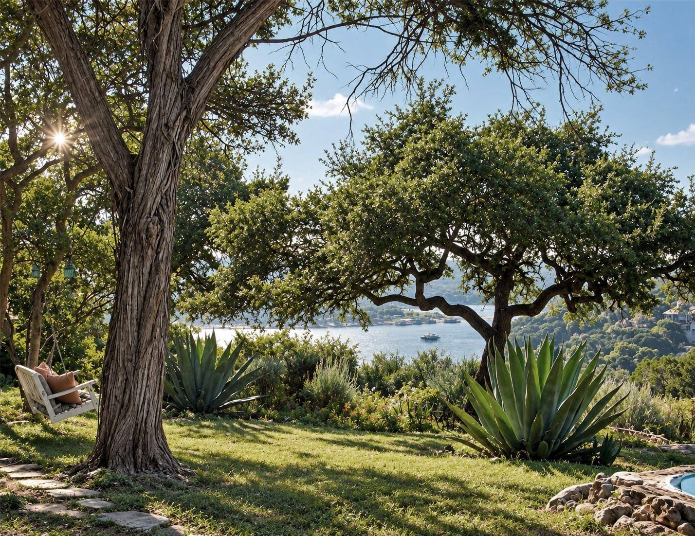 18201 Gregg Bluff RD, Jonestown, TX 78645