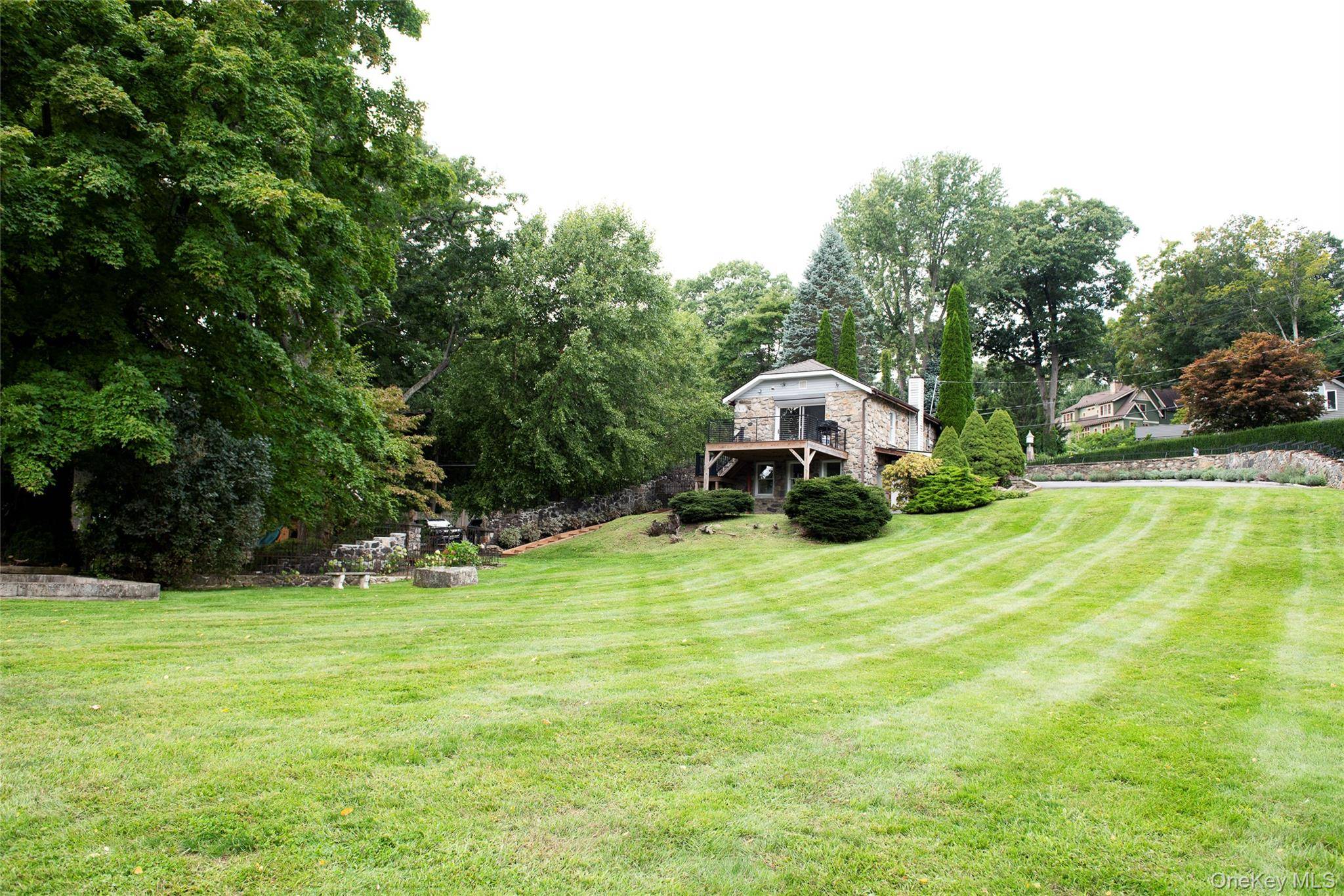 112 W Lake BLVD, Mahopac, NY 10541