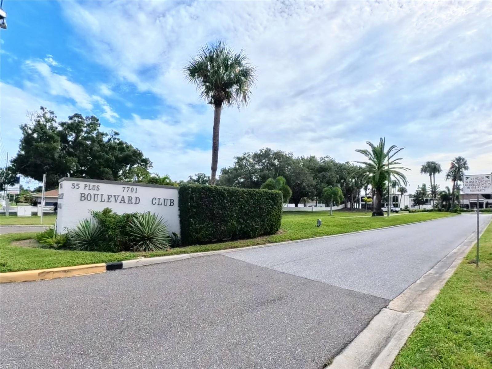 7701 STARKEY RD #436, Seminole, FL 33777