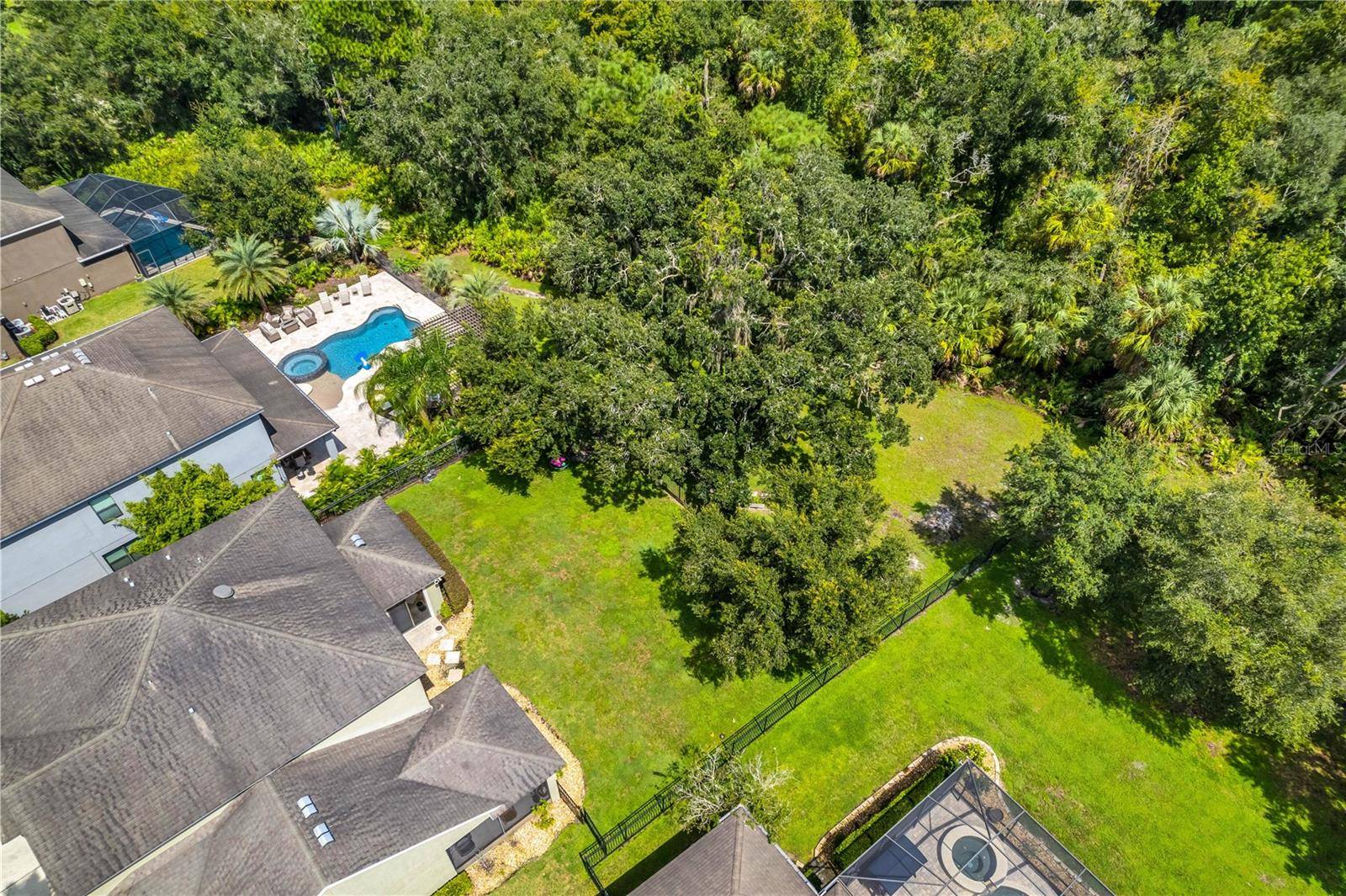 7931 HAMPTON LAKE DR, Tampa, FL 33647
