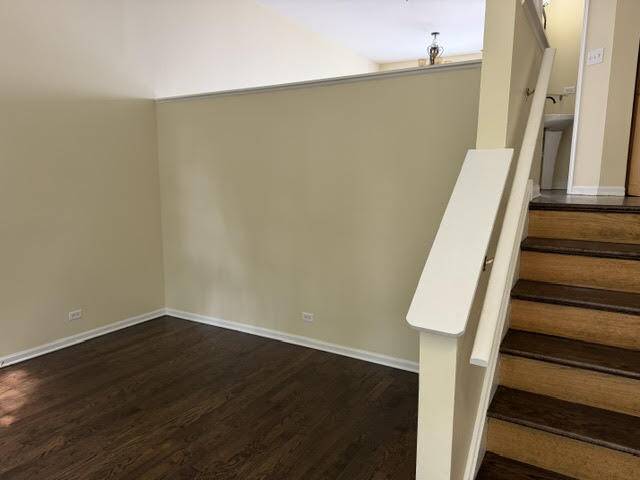 983 S Darla CT #983, Waukegan, IL 60085