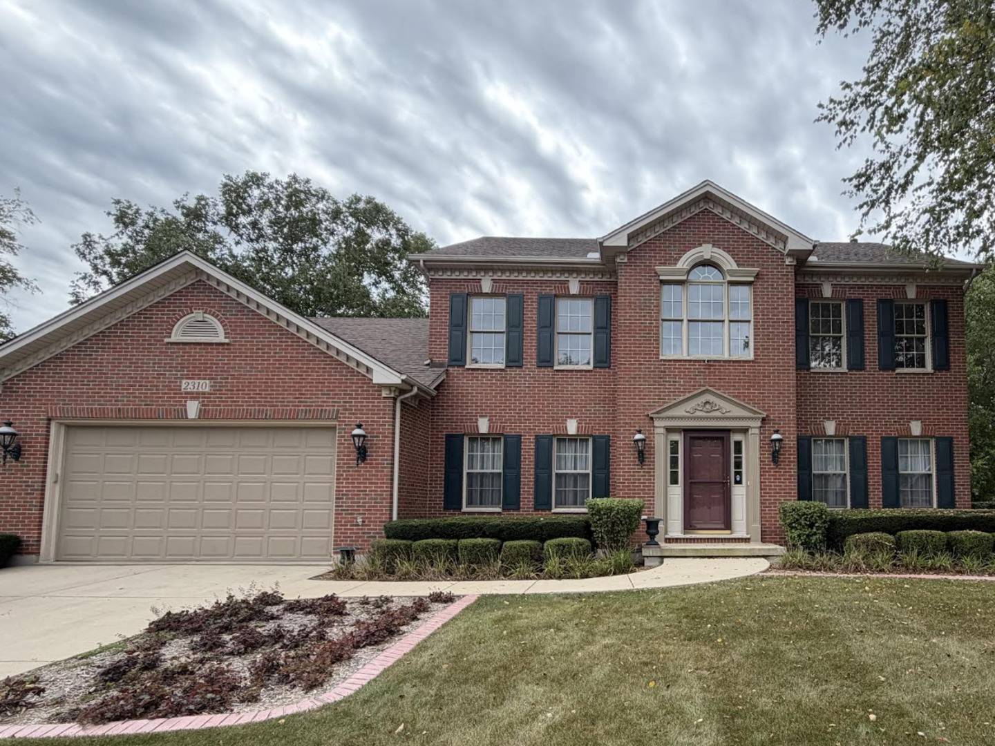 2310 Big Woods DR, Batavia, IL 60510