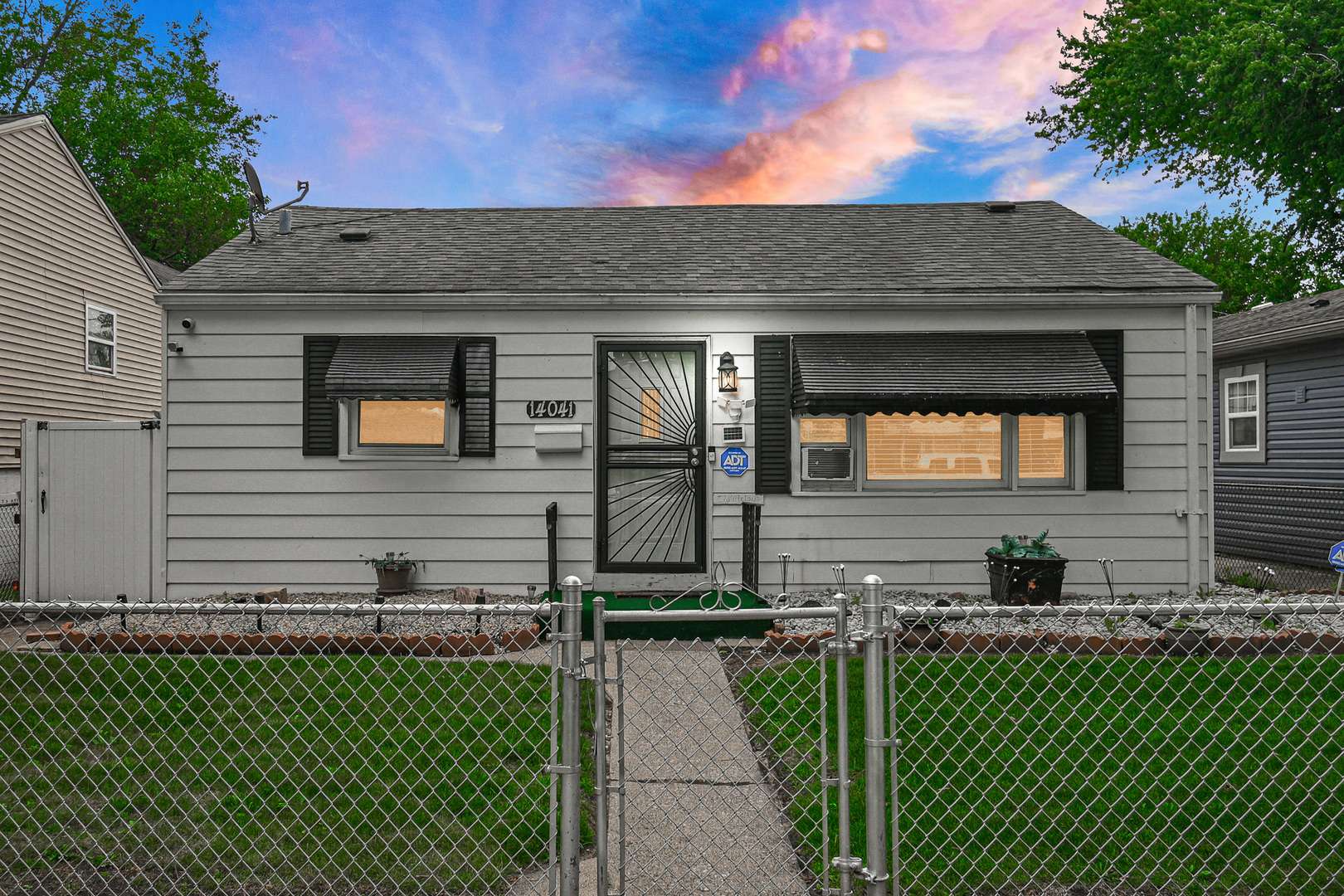 14041 S Calhoun AVE, Burnham, IL 60633