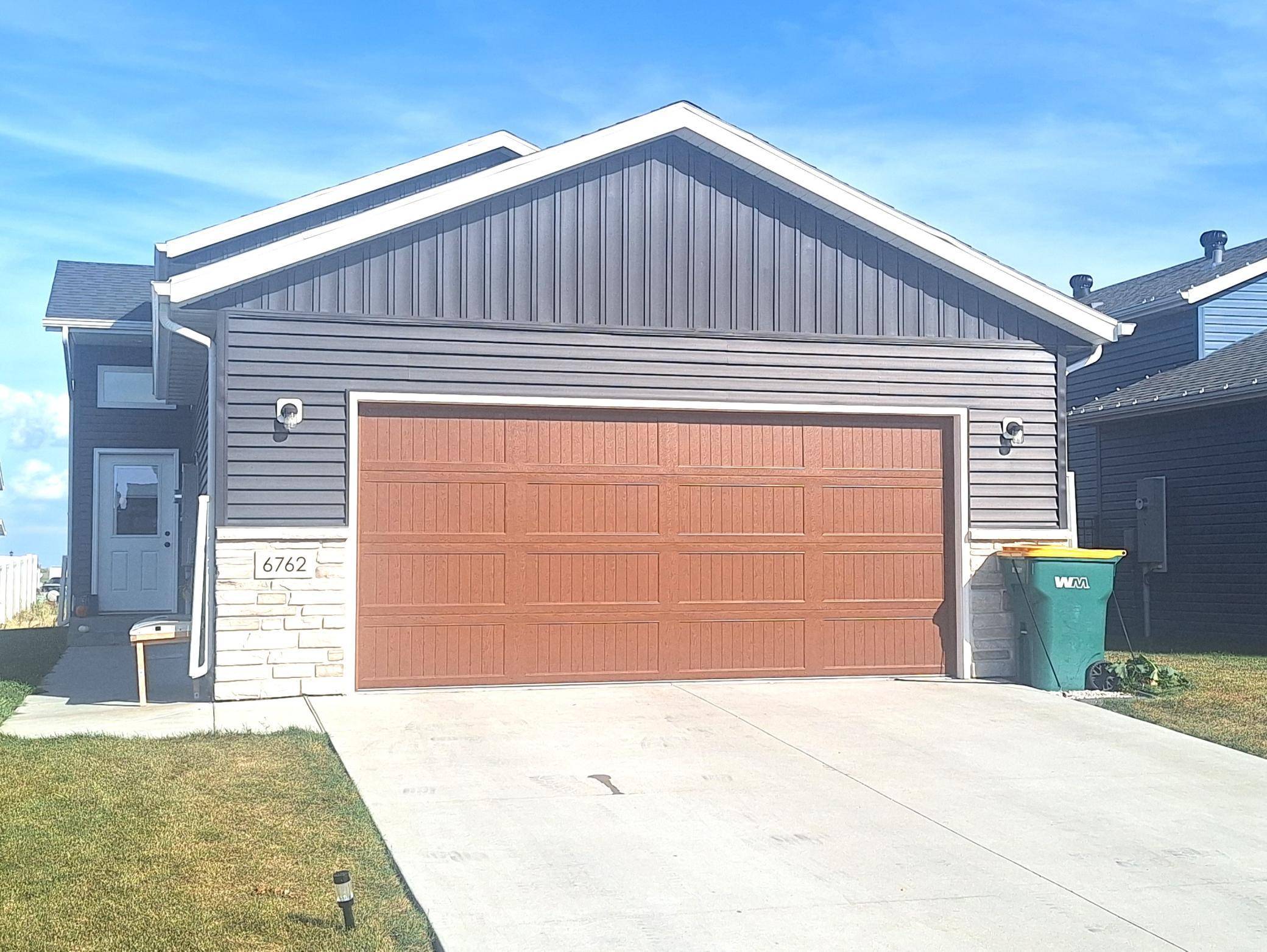 6762 Joseph ST, Horace, ND 58047