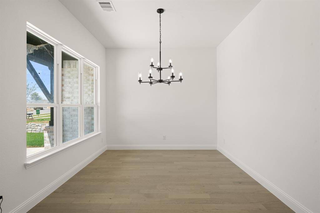 967 Richard Pittmon Drive, Desoto, TX 75115