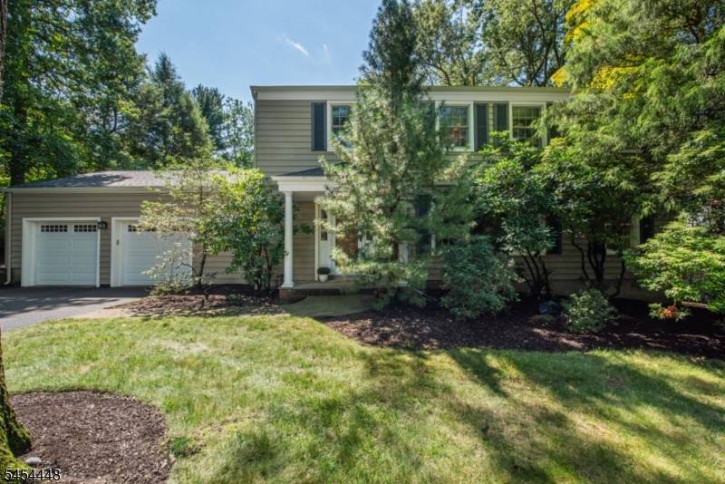 2 Midvale Ave, West Caldwell Twp., NJ 07006