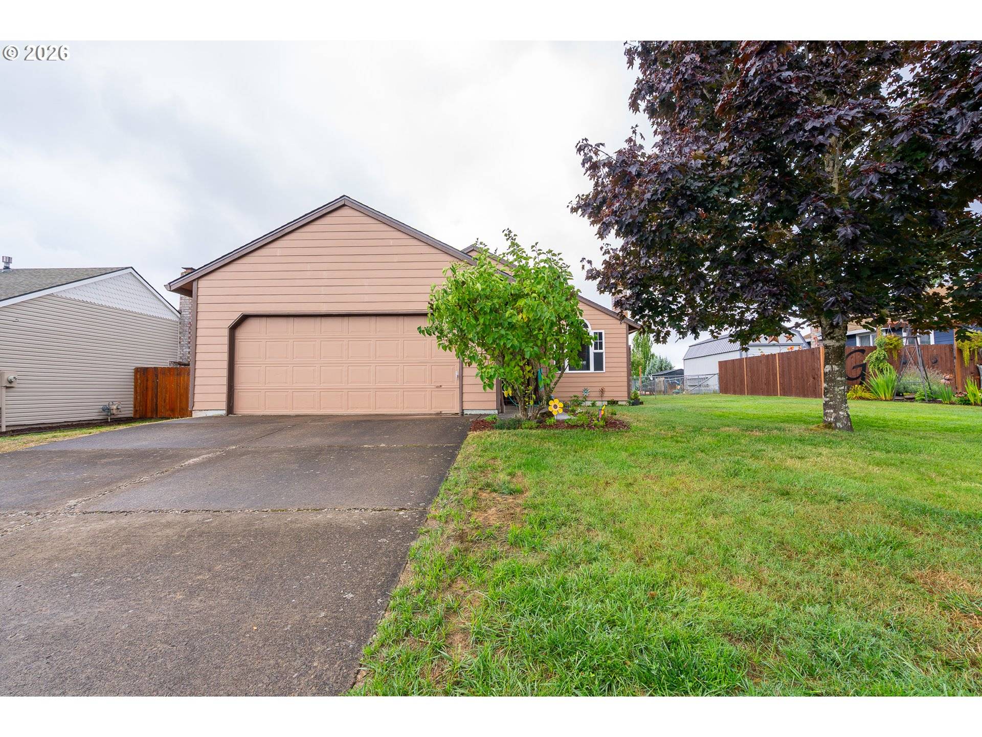 325 NW DENTON AVE, Dallas, OR 97338