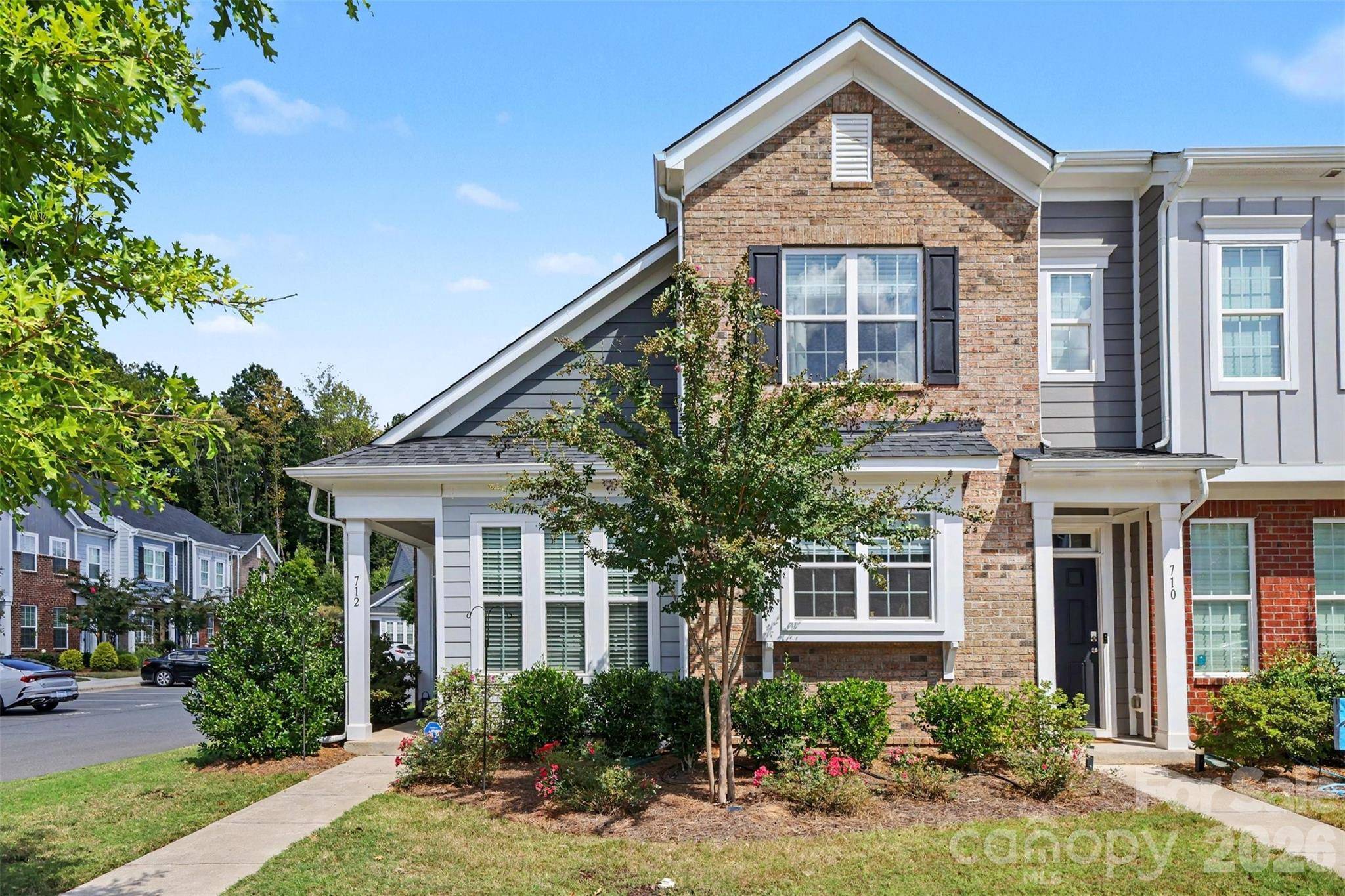 712 Henderson Valley WAY, Belmont, NC 28012