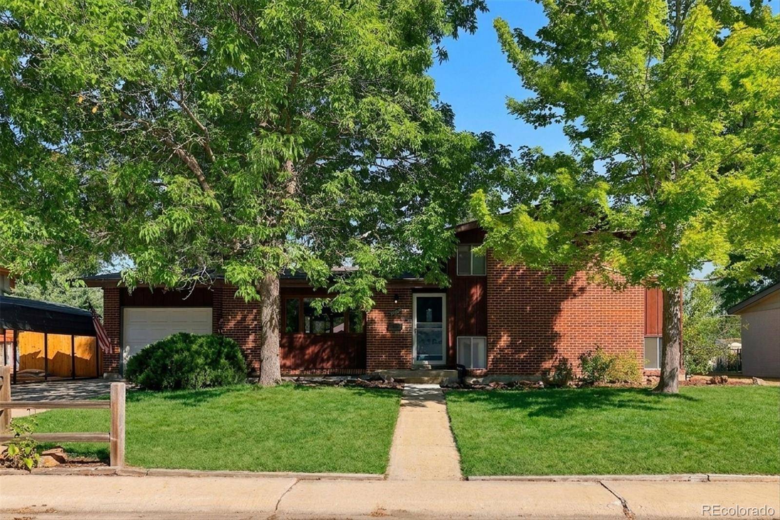 6036 Parfet ST, Arvada, CO 80004