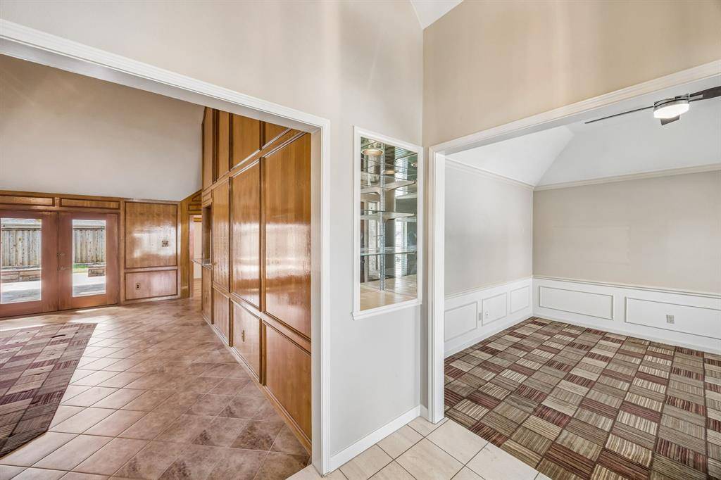 1324 Red Maple Drive, Carrollton, TX 75007
