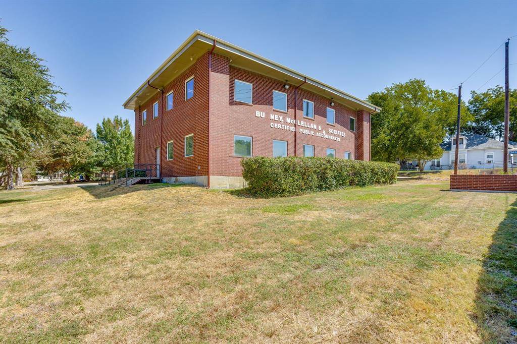 1415 E Belt Line Road, Carrollton, TX 75006