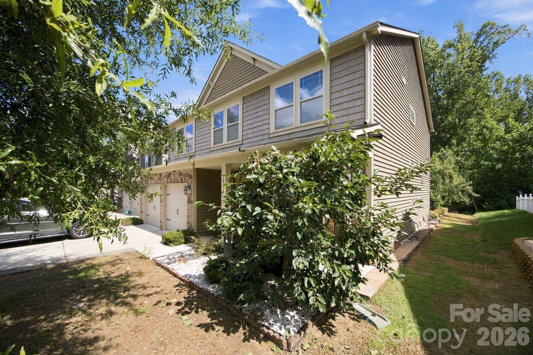 10124 Michael Crossing DR, Charlotte, NC 28213