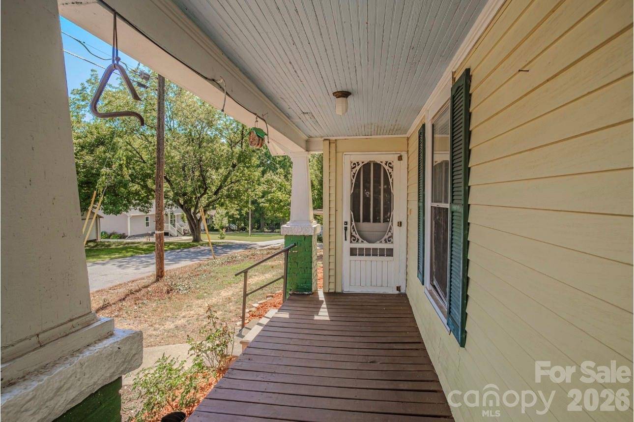 401 8th ST, Spencer, NC 28159