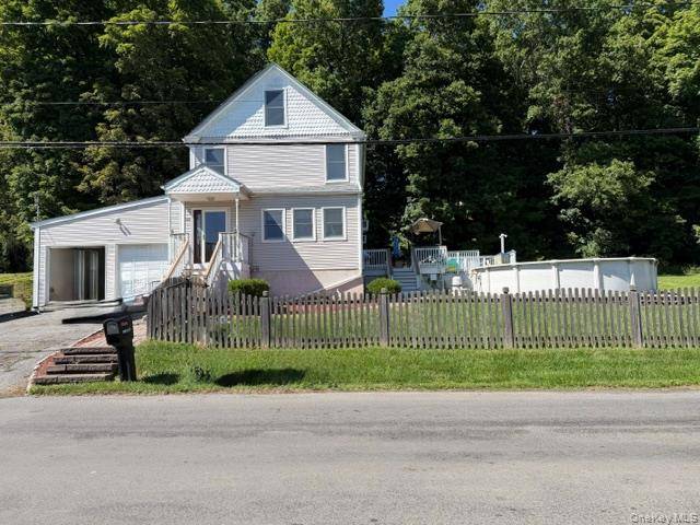 19 Meadow AVE, Chester, NY 10918