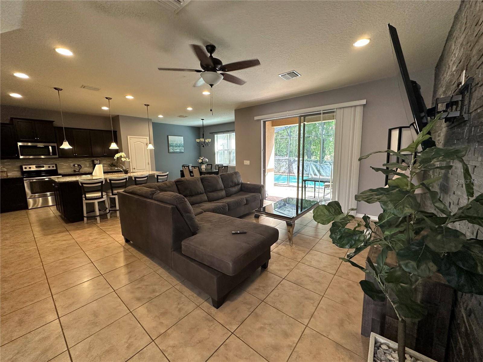 1869 NICE CT, Kissimmee, FL 34747