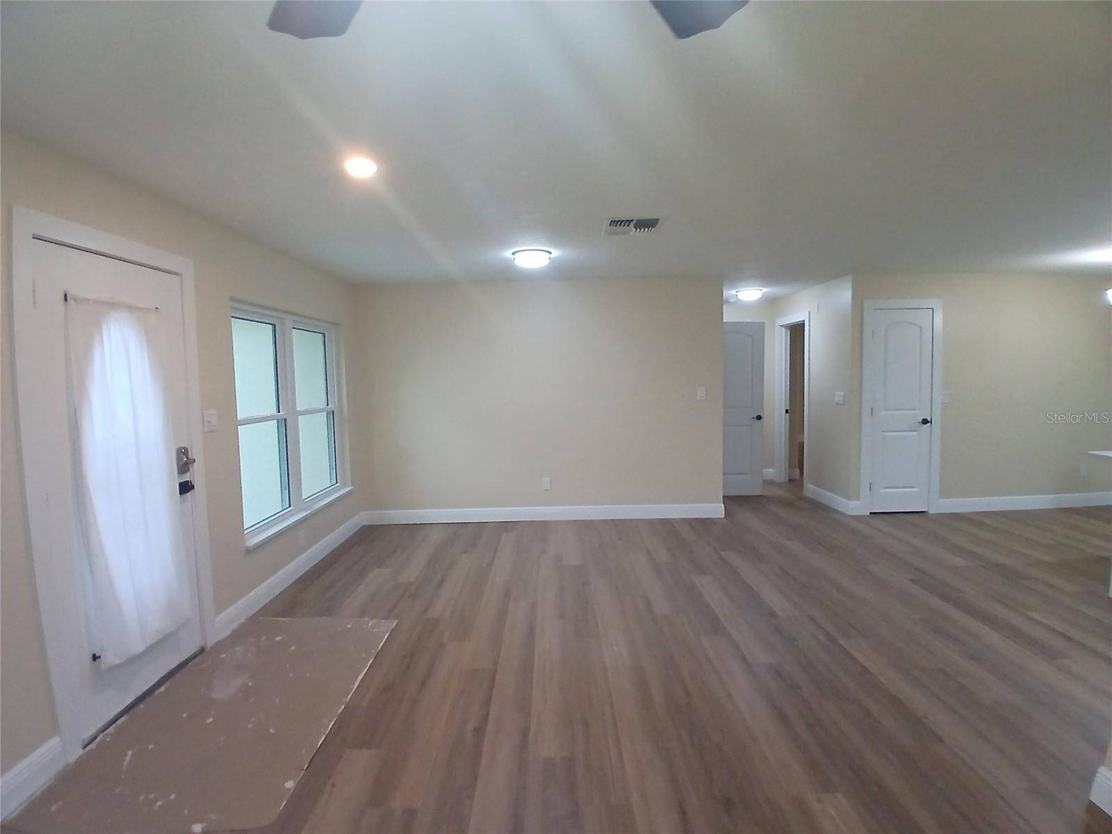 181 GUAYMAS DR, Kissimmee, FL 34743