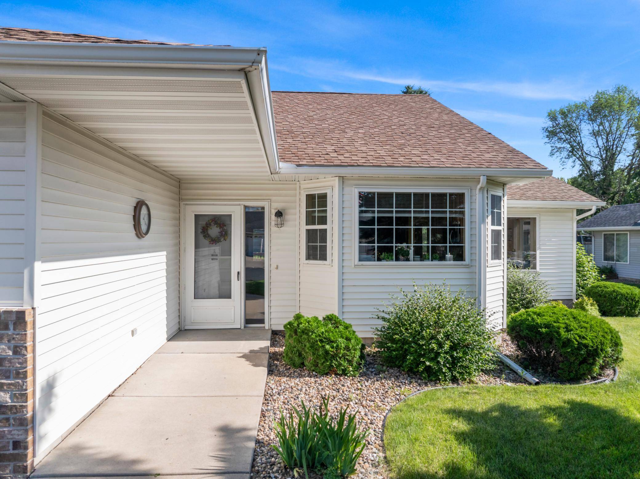 332 4th ST SW, Blooming Prairie, MN 55917