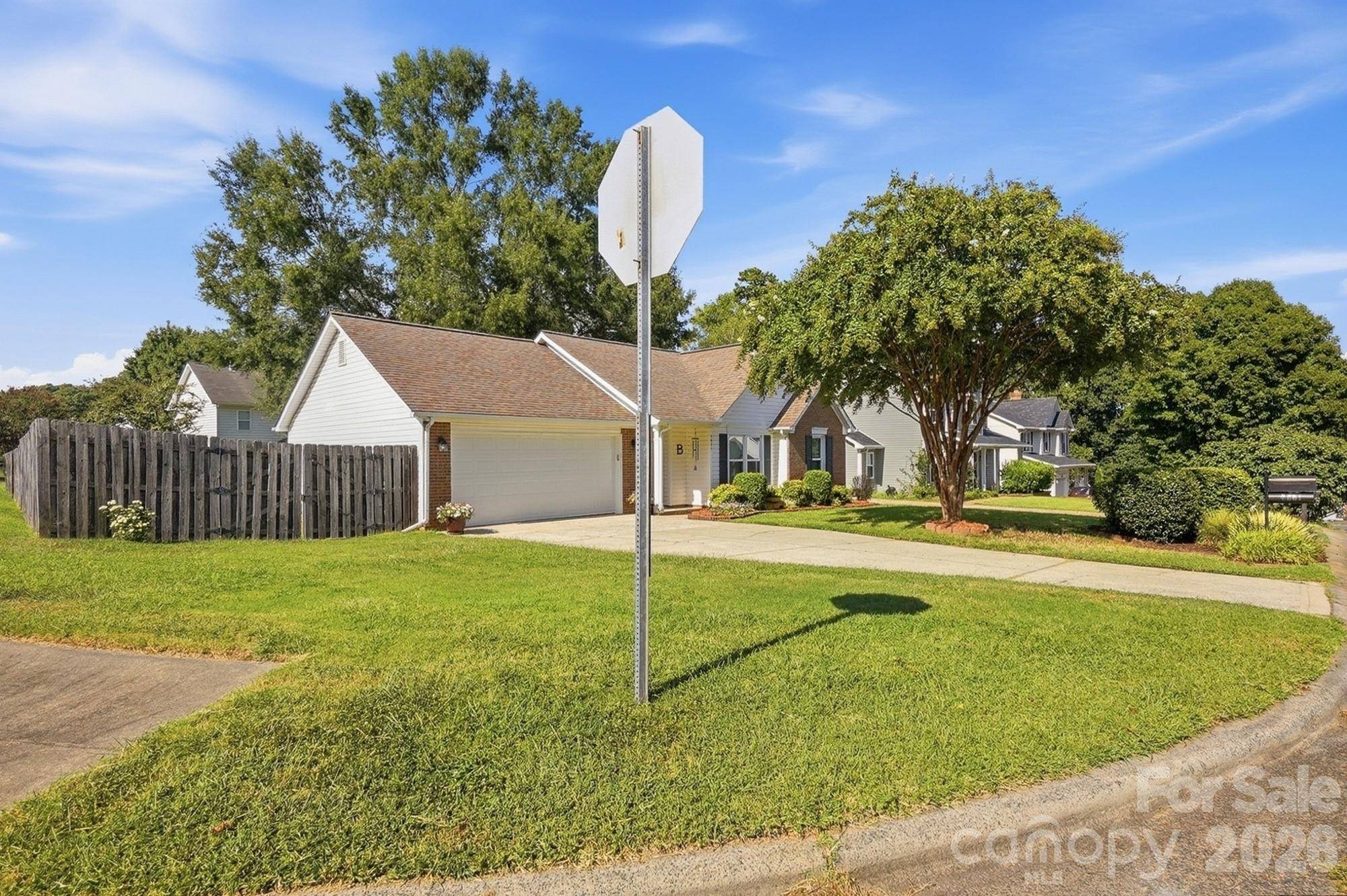 7601 Gillman CT, Charlotte, NC 28269