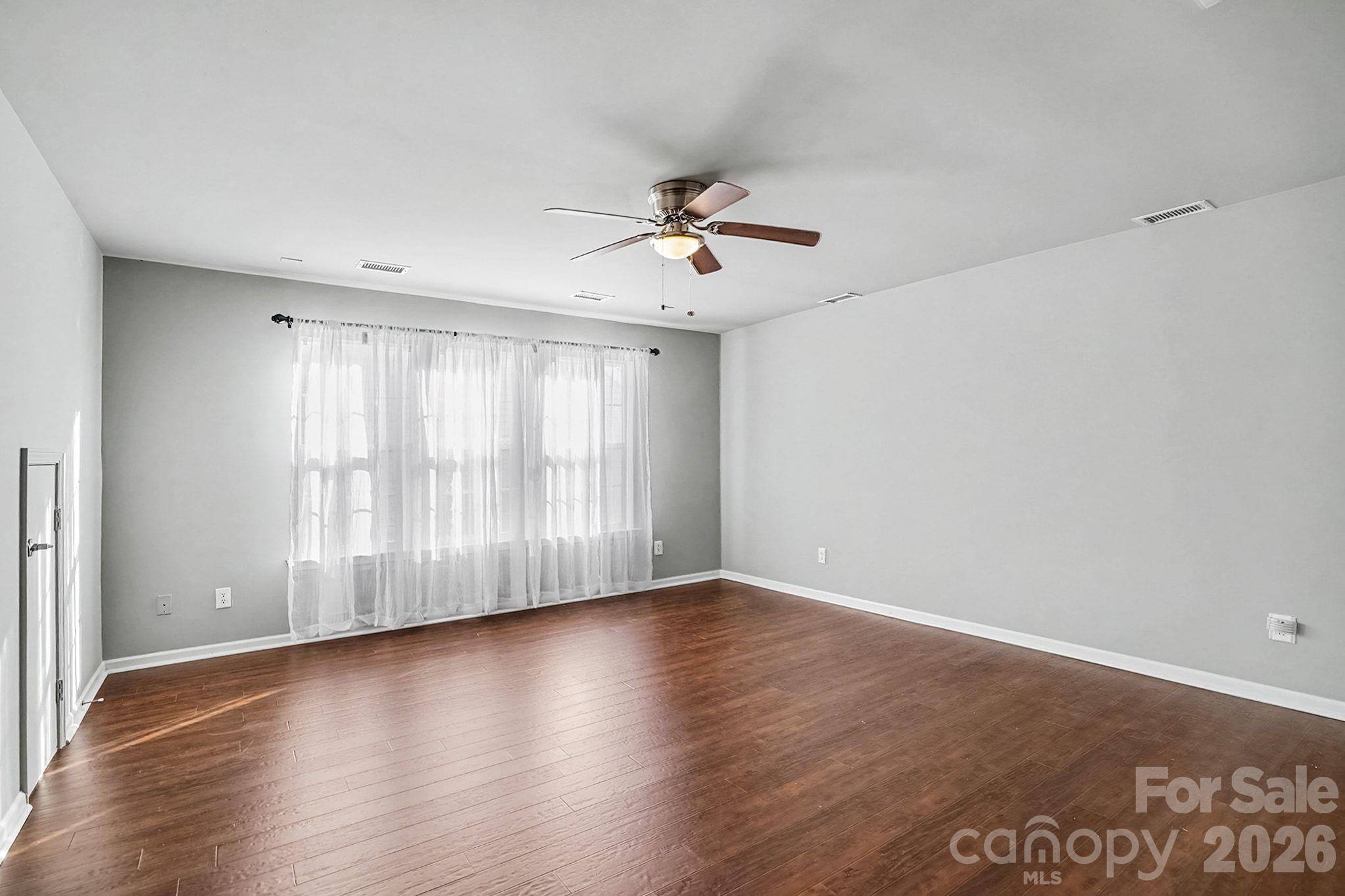 7024 Saranac LN, Charlotte, NC 28105