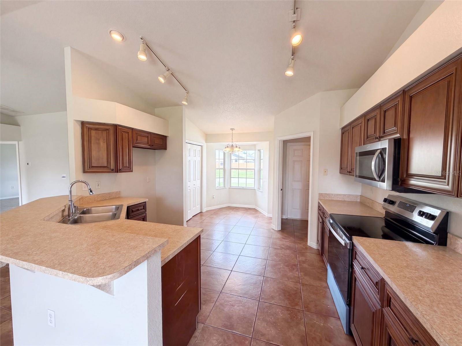 6536 HORIZON POINT DR, Lakeland, FL 33813