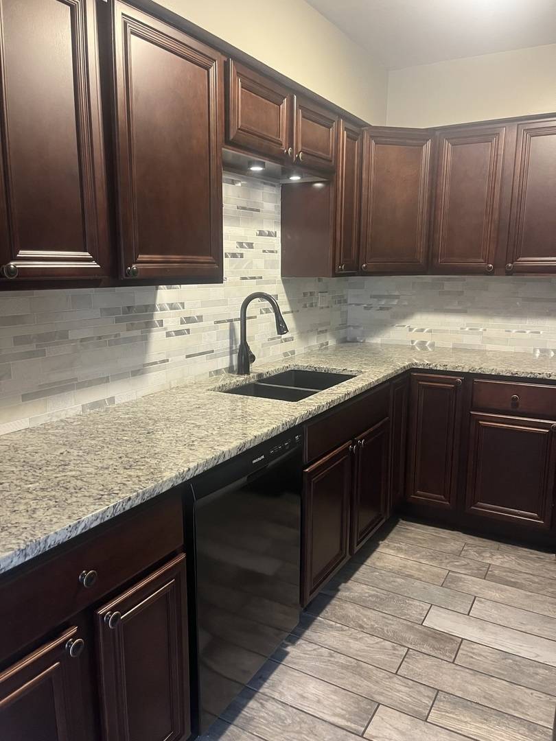 4809 W Engle RD #2B, Alsip, IL 60803