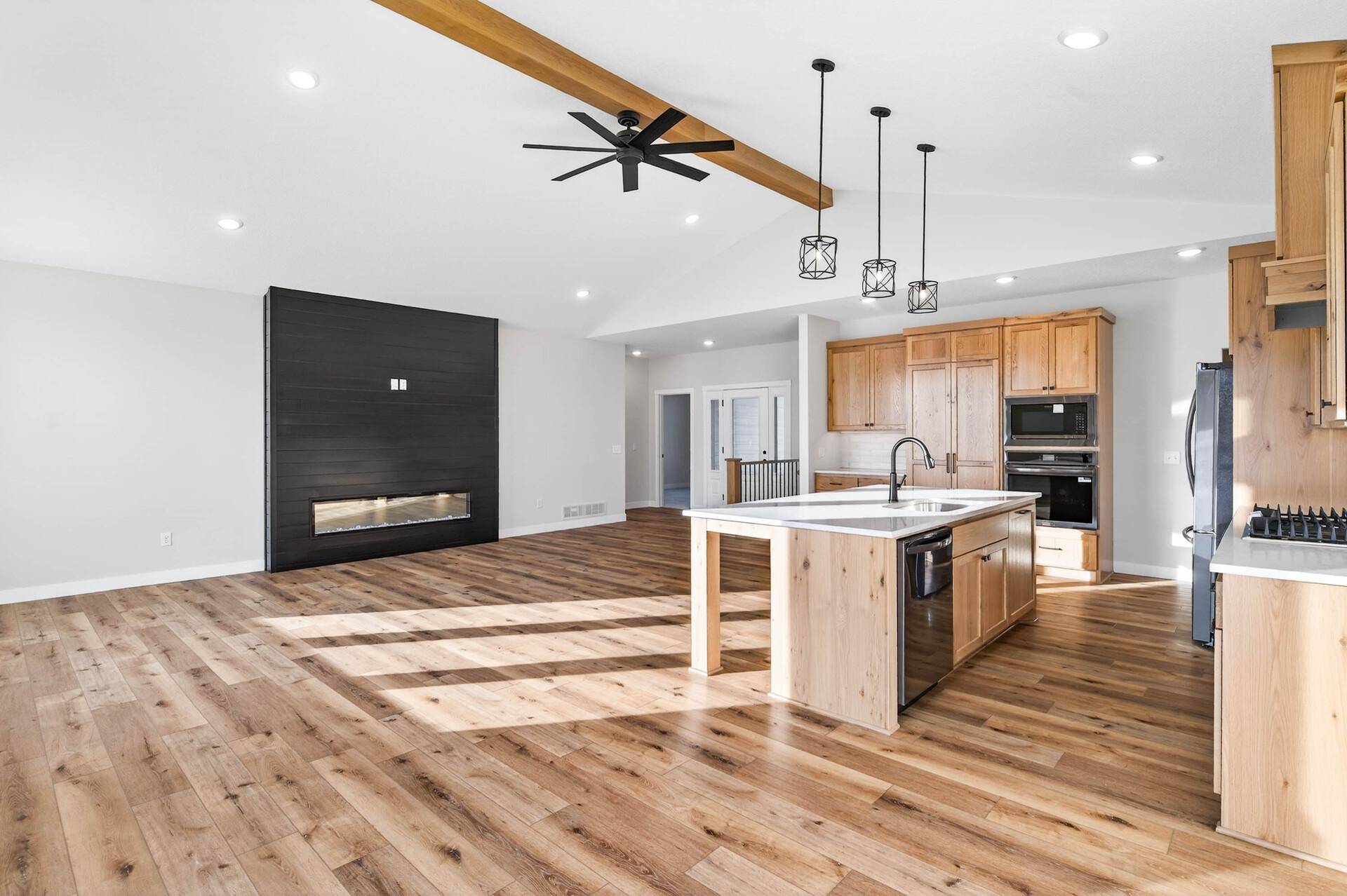 13437 295th AVE NW, Princeton, MN 55371