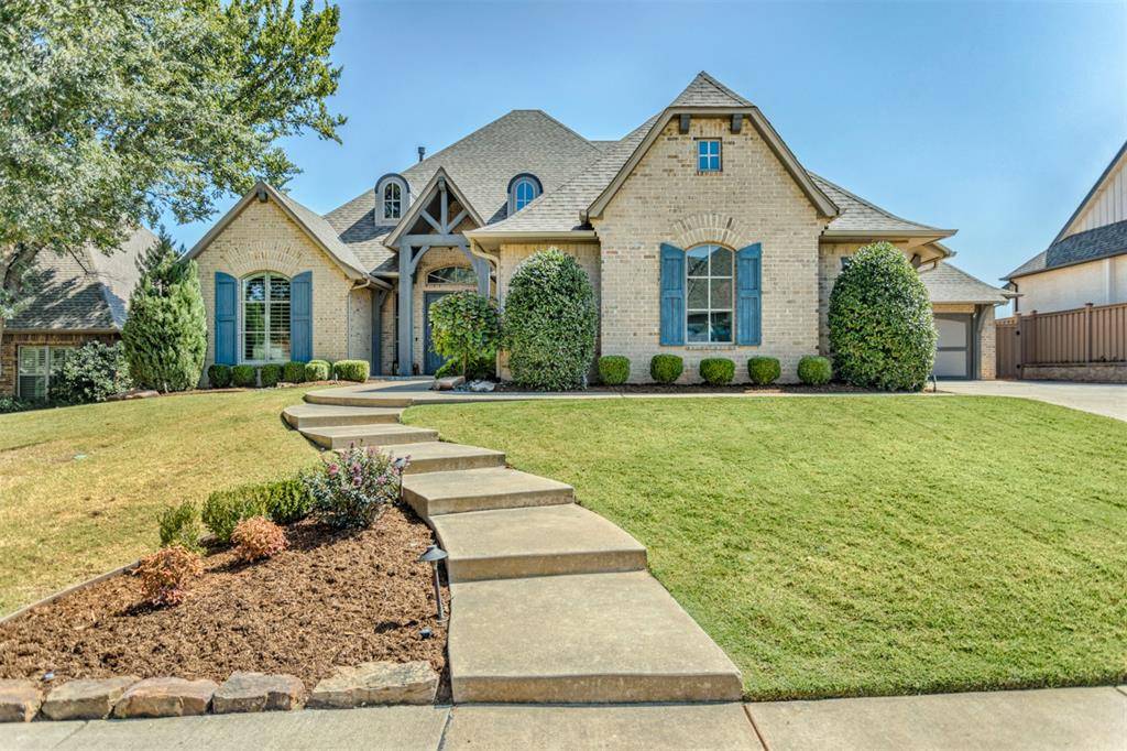3216 Hillside DR, Edmond, OK 73012
