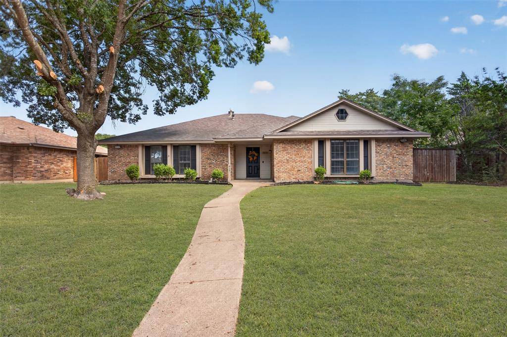 917 Francis Street, Lancaster, TX 75146